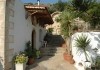 VILLA  MENIES
